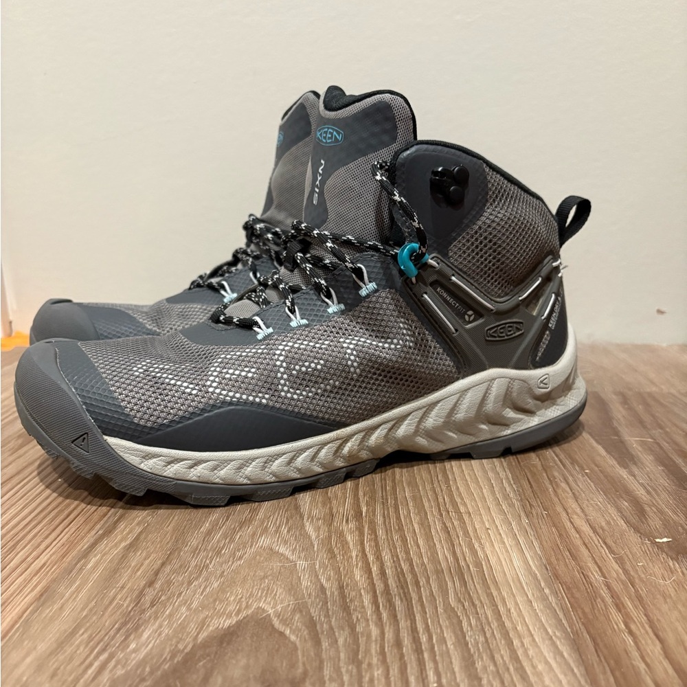 KEEN Women’s Grey Hiking Boots